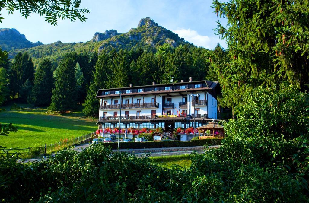 Hotel Pineta Castione della Presolana Eksteriør bilde