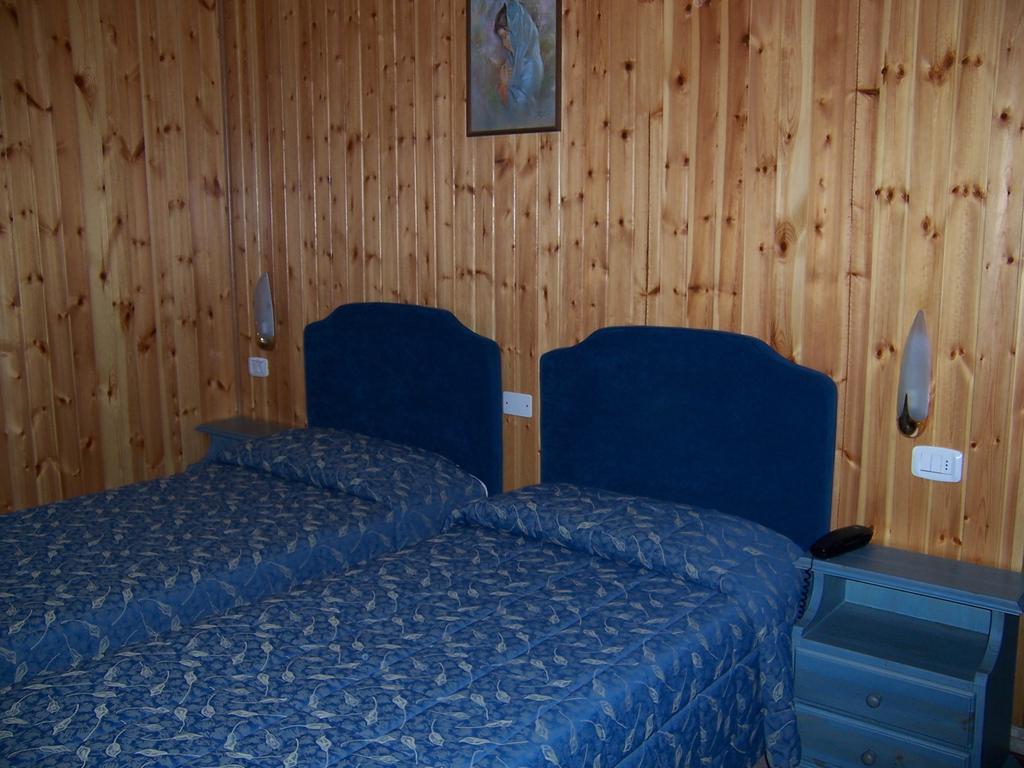 Hotel Pineta Castione della Presolana Rom bilde